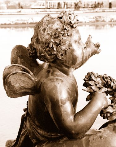 GardenstatueVersailles