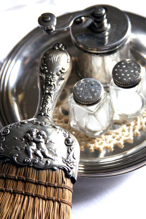 Table broom Tablebroom