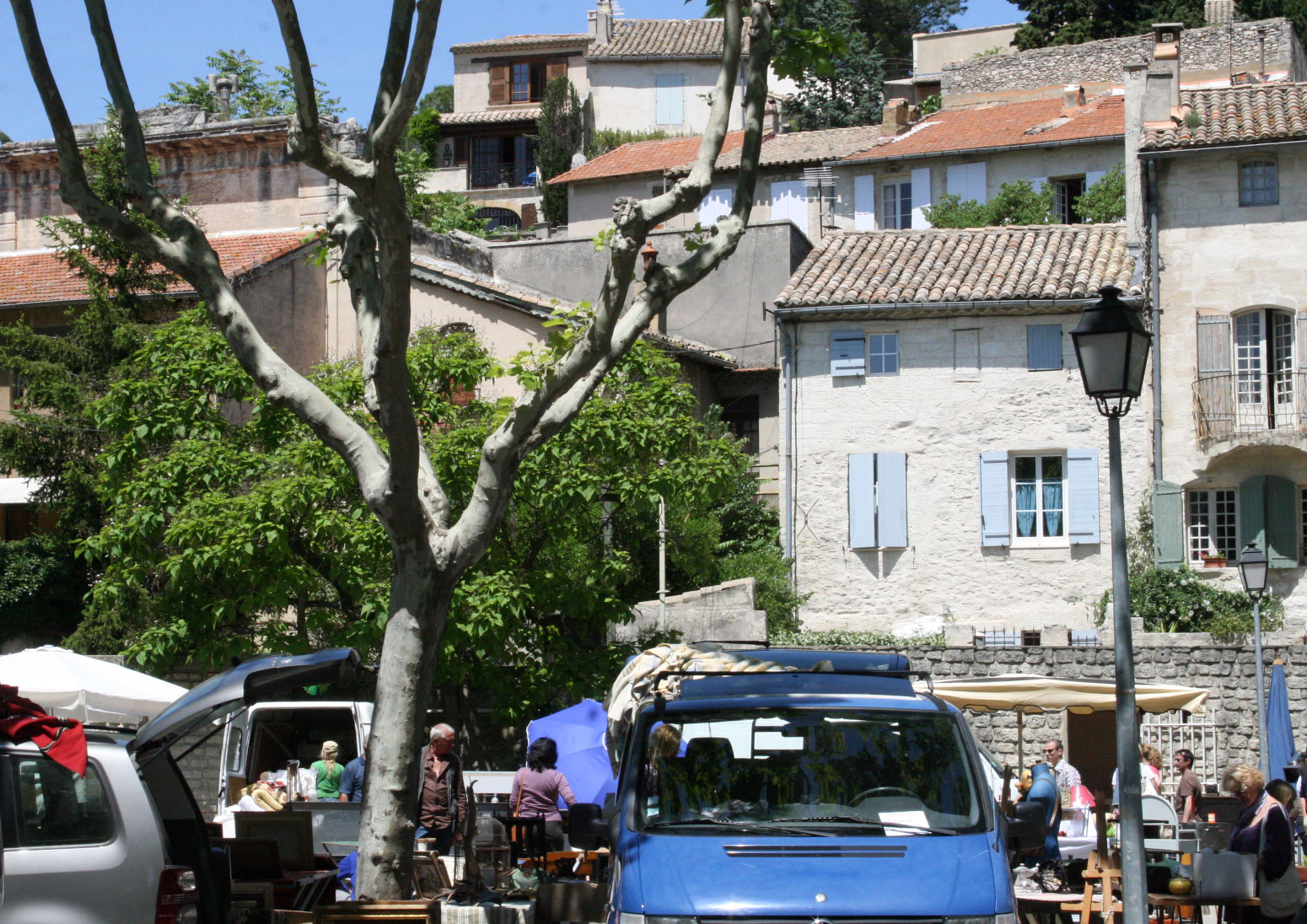 villeneuve les avignon brocante villeneuve les avignon brocante