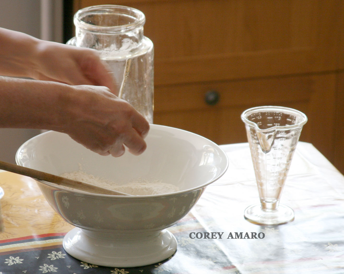 Making-apple-strudel Making-apple-strudel