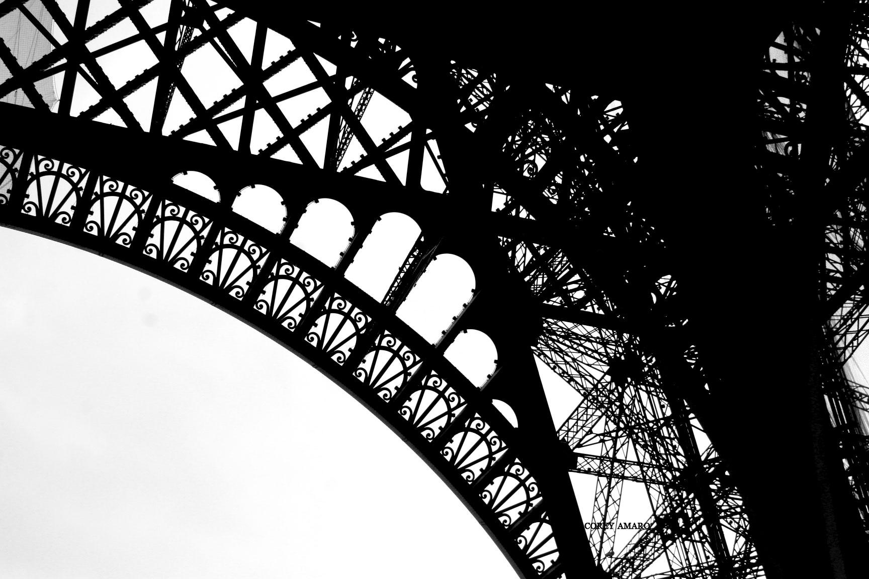 Eiffel-tower-lace