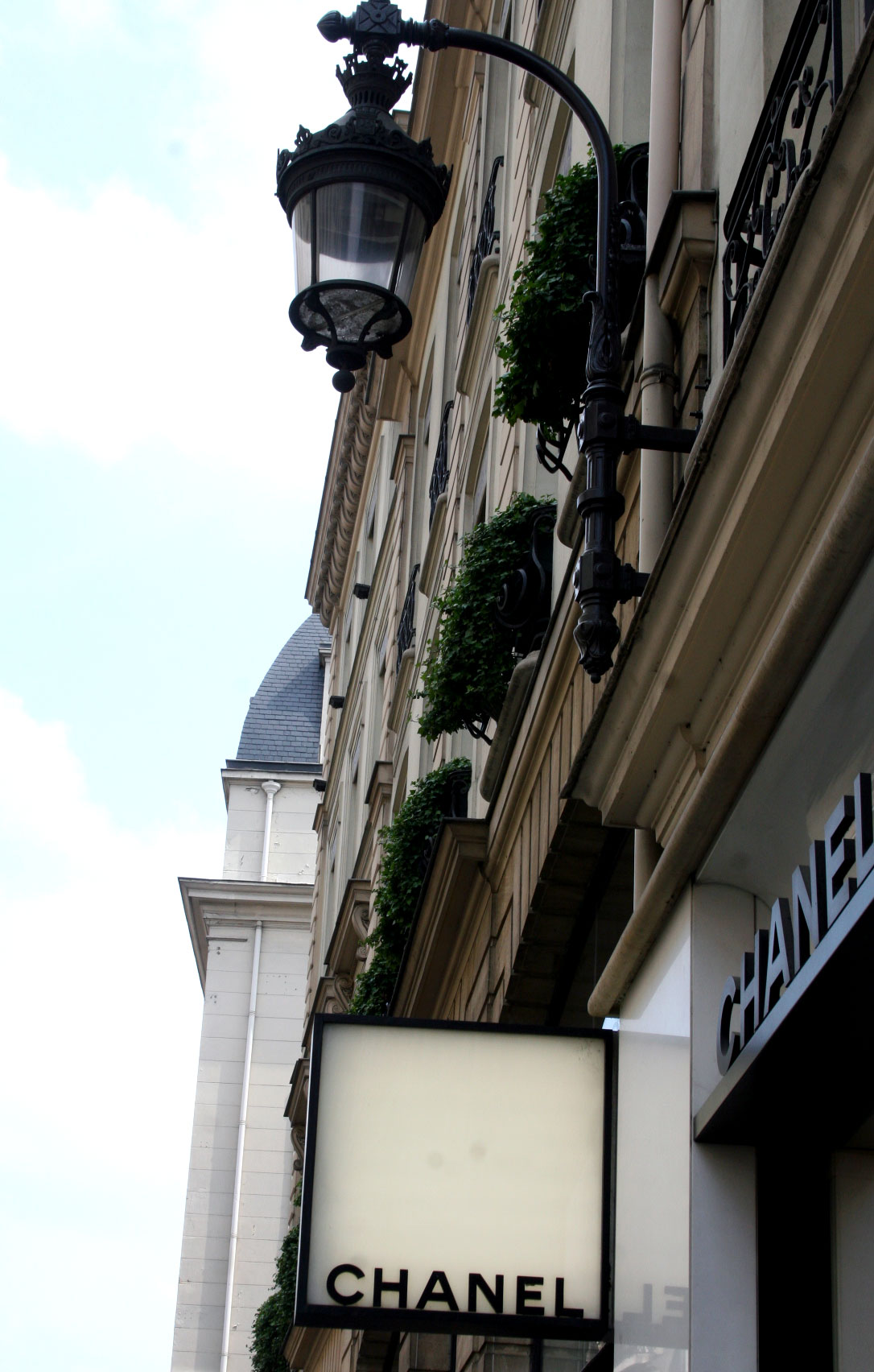 Chanel-Paris