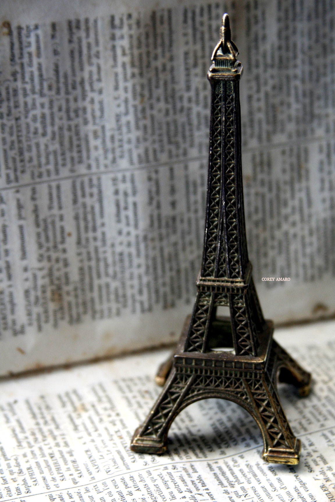 Souvenir-eiffel-tower