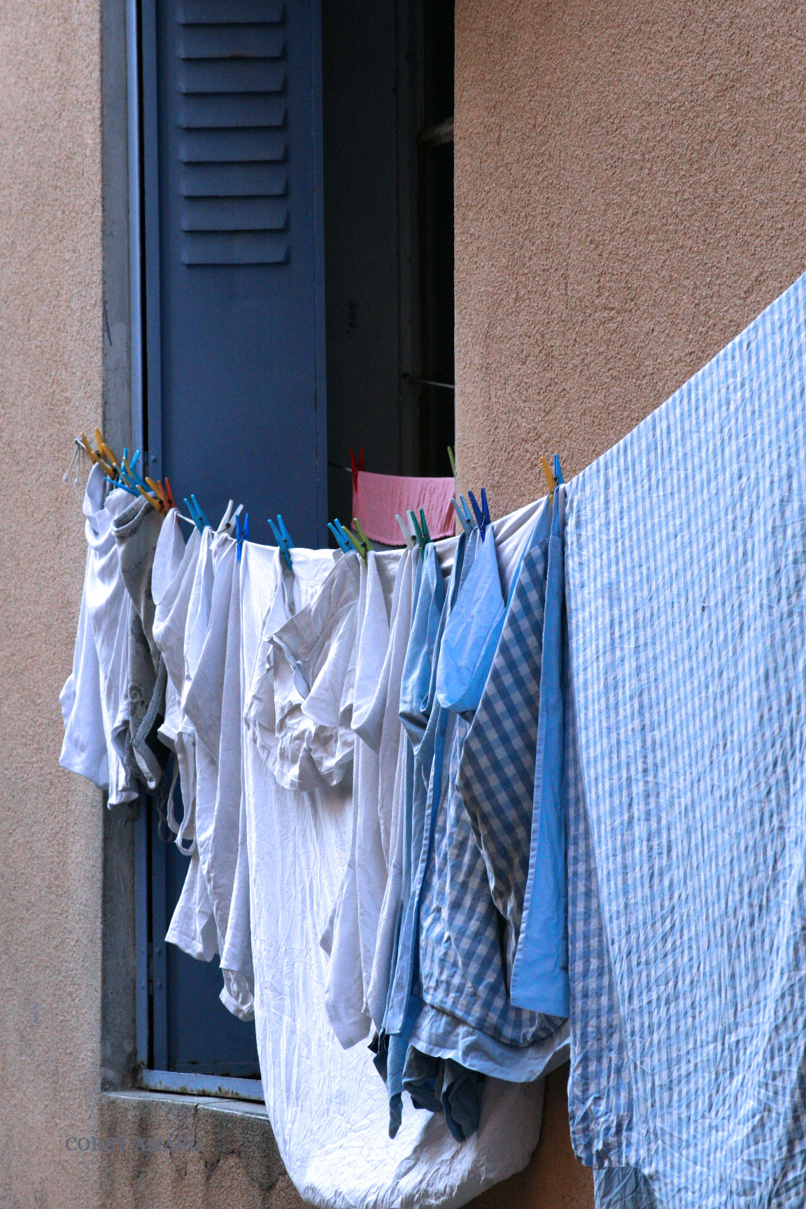 Clothes-hanging