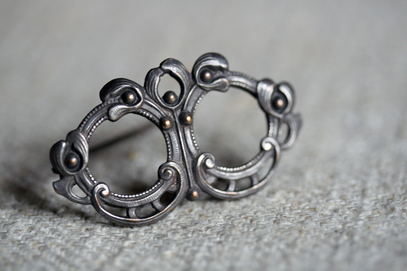 French brocante Double-brooch