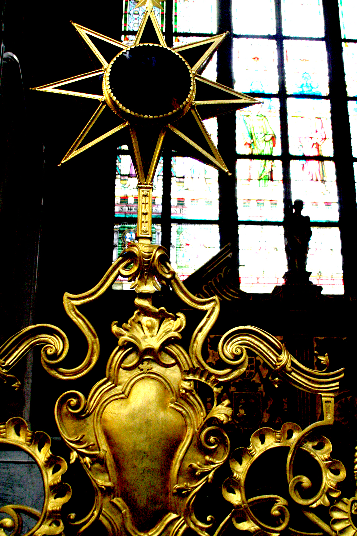 Prague church star