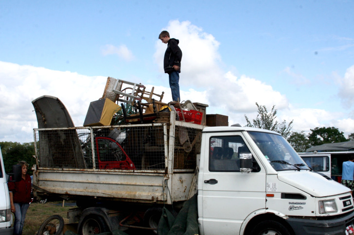 Young brocanteur