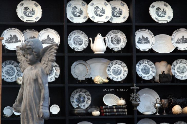 Black and white antiques