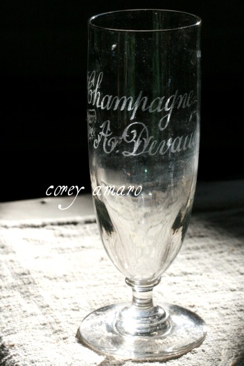 Champagne glass