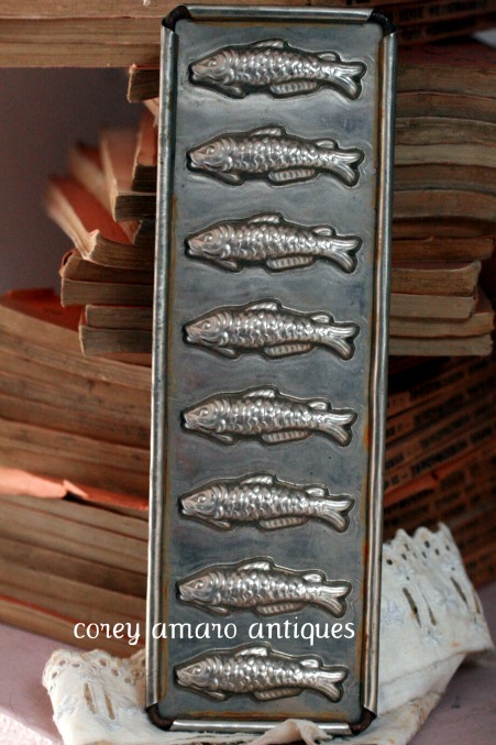 Chocolate fish mold