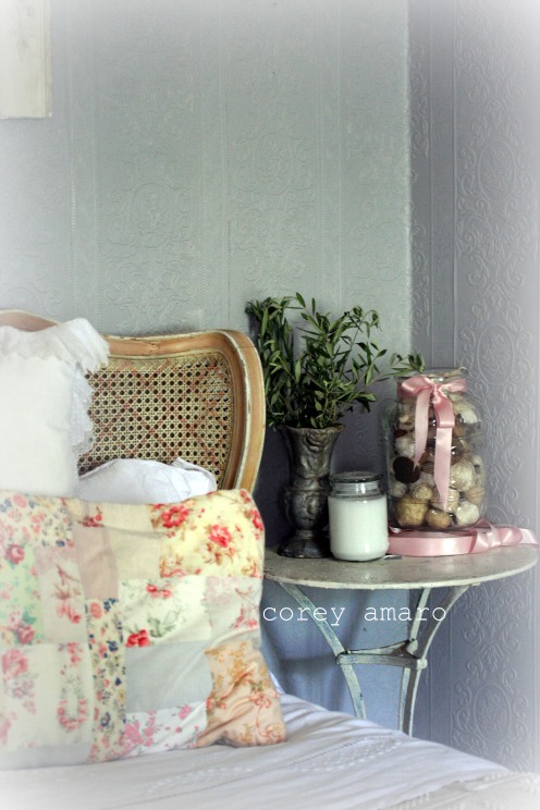 Grey and pink bedroom