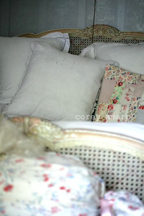 Stacked pillows