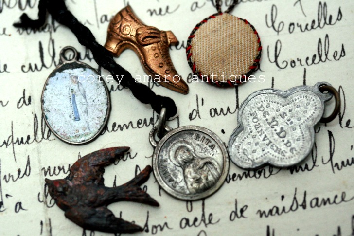 Little bits of wonder