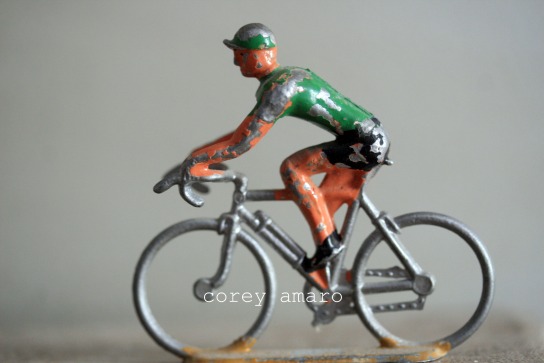 Tour de france lone rider