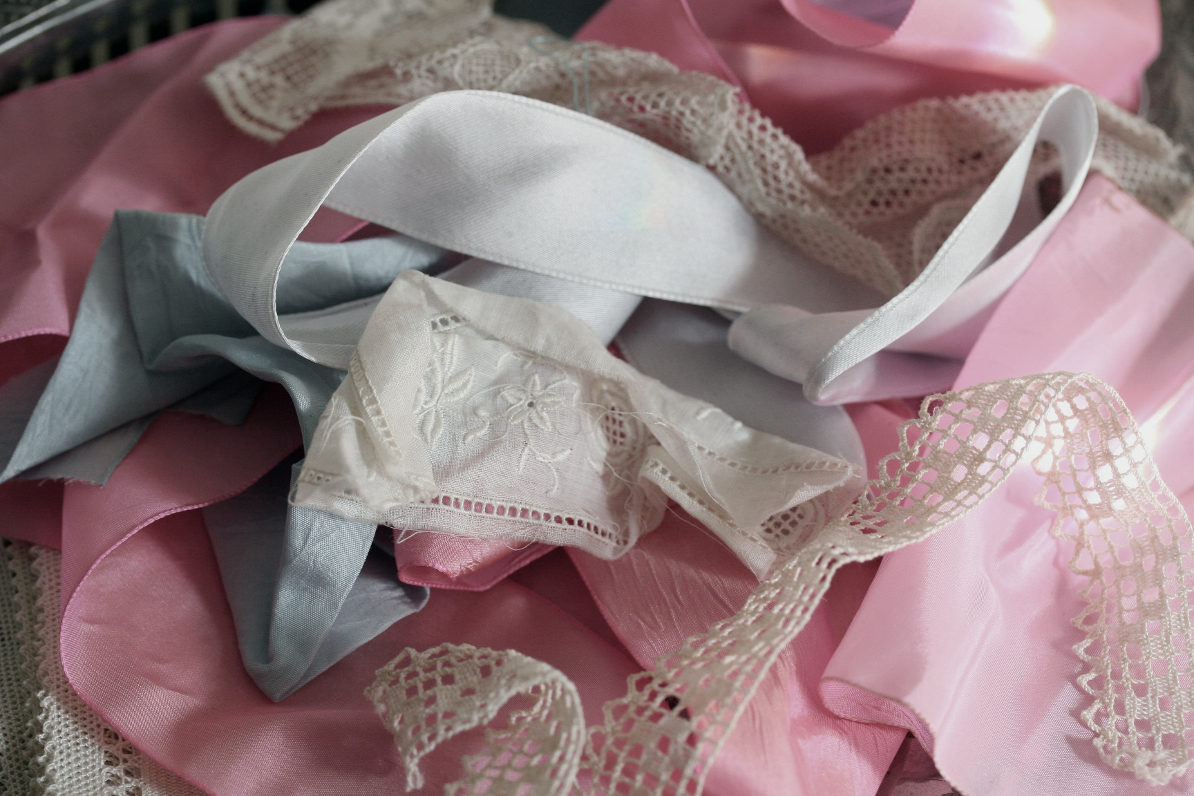 Bundle-ribbons