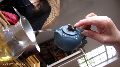 Making tea in china