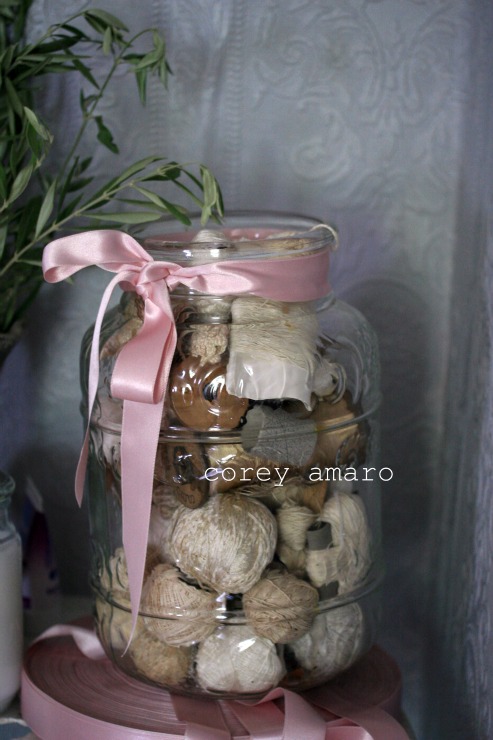 Spool jar