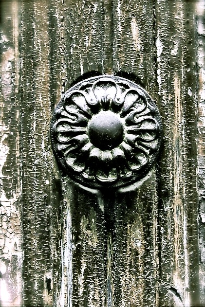 Rosette handle