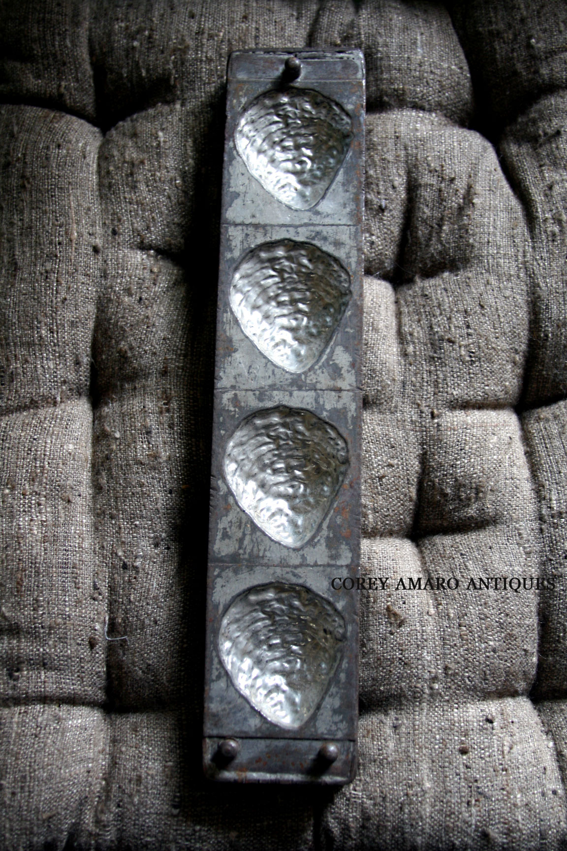 Chocolate-oyster-form Chocolate-oyster-form