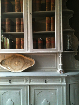 Antiquing for the Apartment in Paris Antiquing for the Apartment in Paris