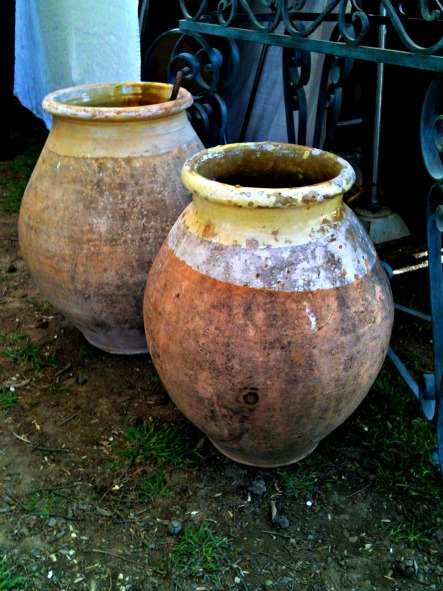 Large Provencal pots Large Provencal pots