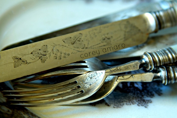 Dessert forks and knives