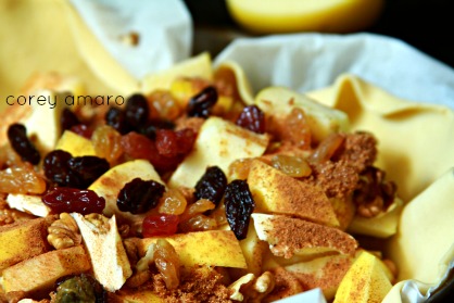 Apples cinnamon raisins