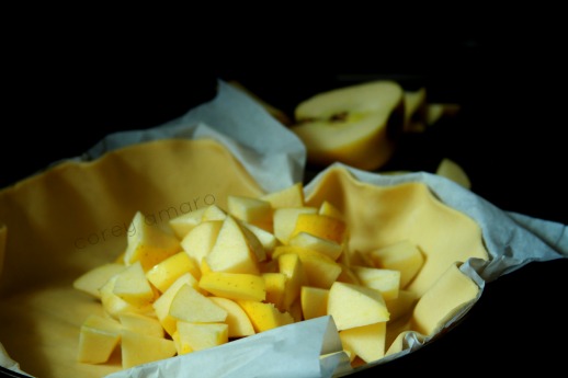 Chopped apples for tarte