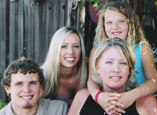 Shelley and her children Shelley and her children