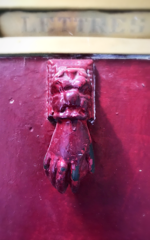 hand knocker, france, homes in France, french style