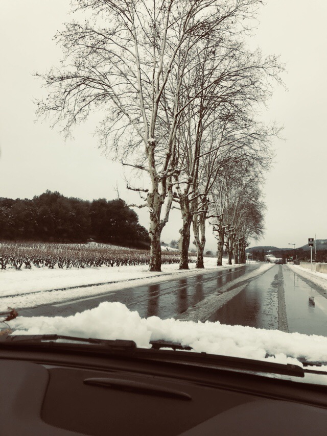 Let it Snow while I Go to the Brocante
