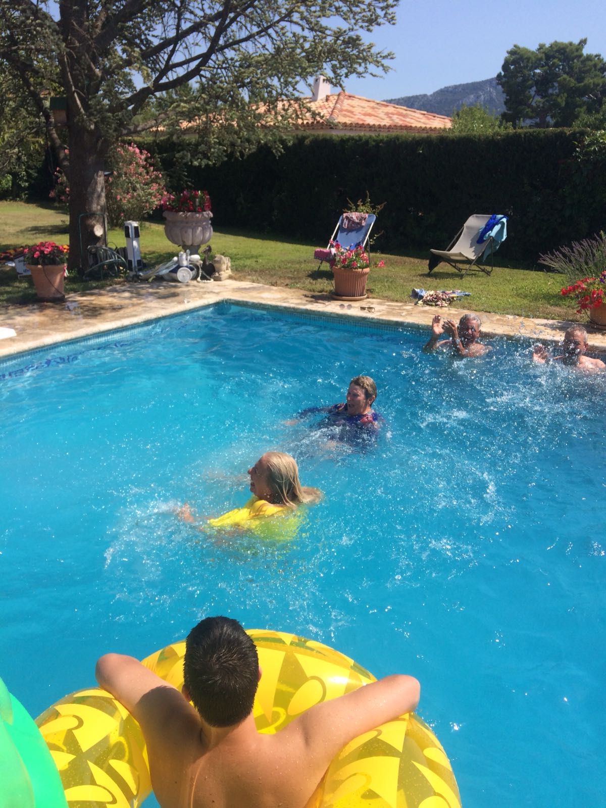 70c79687-2915-447a-87f2-4bafdcf5c4bb