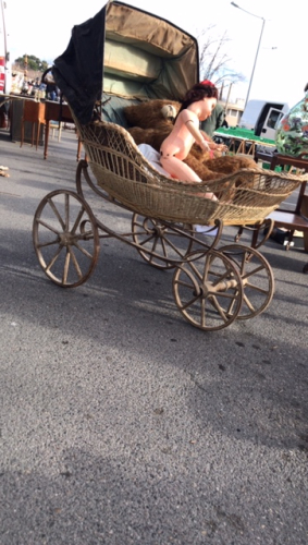 Baby Buggy, Brocante, Corey Amaro