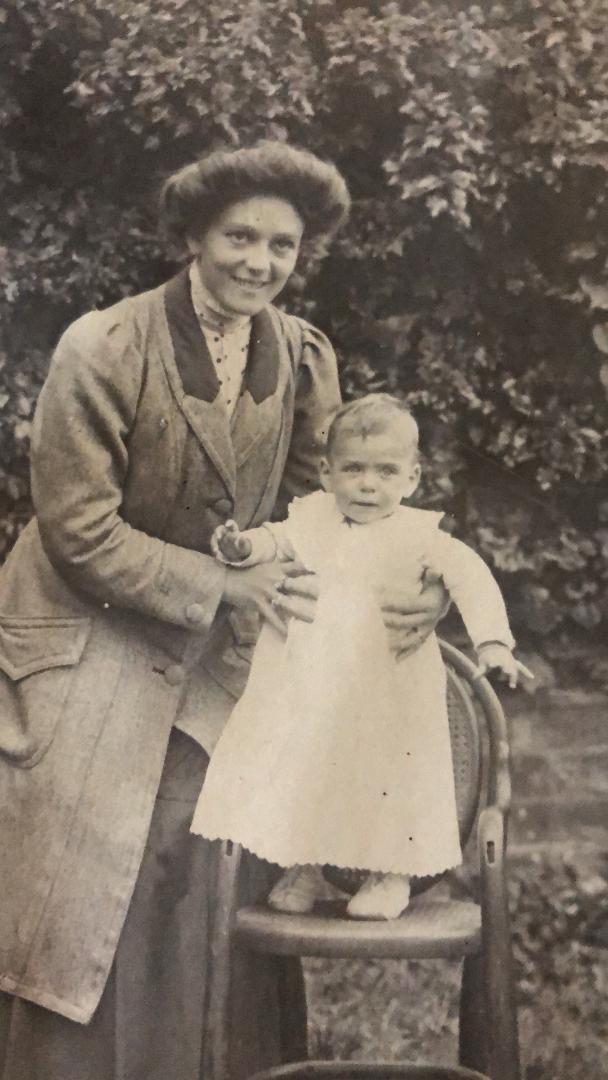 F5AF939E-C87F-4E0B-9BFA-5DE9AA3E2609 F5AF939E-C87F-4E0B-9BFA-5DE9AA3E2609