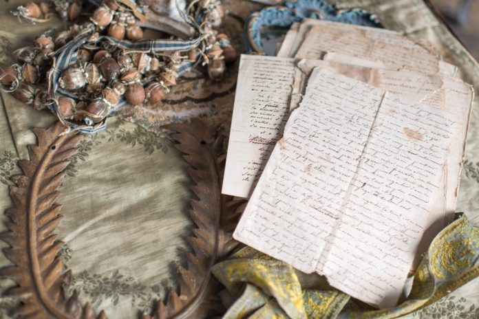 paper bundle corey amaro Producer of an Article with Georgianna Lane Photography paper bundle corey amaro Producer of an Article with Georgianna Lane Photography