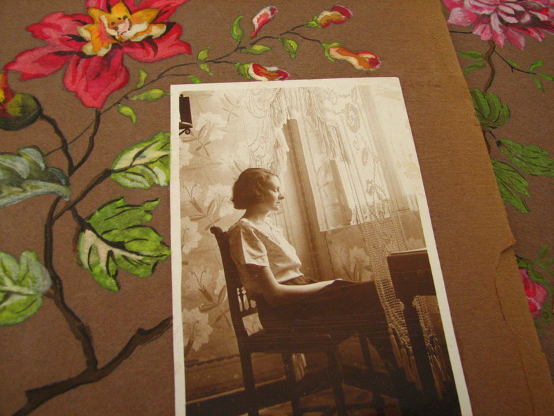 She closed her eyes seeing her dream planting dreams